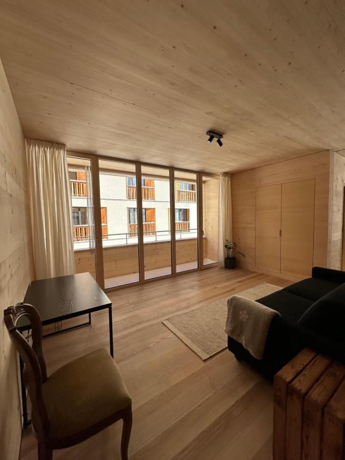 Mondholz Ferienwohnung Andermatt Exteriér fotografie