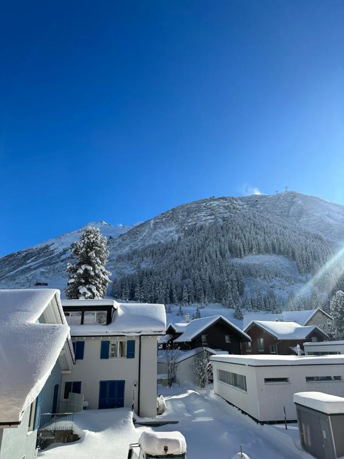 Mondholz Ferienwohnung Andermatt Exteriér fotografie