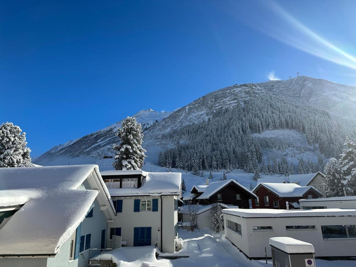 Mondholz Ferienwohnung Andermatt Exteriér fotografie