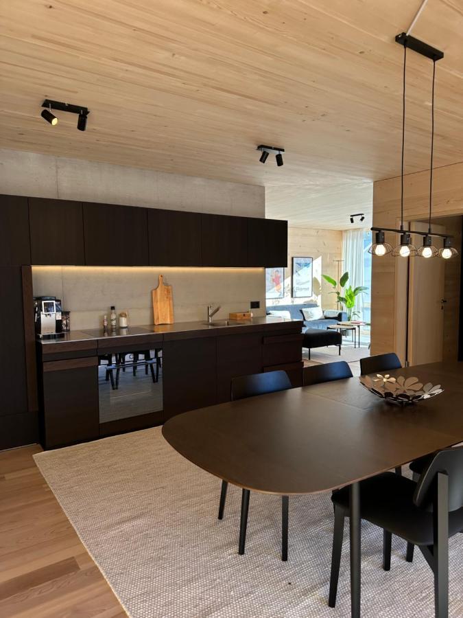 Mondholz Ferienwohnung Andermatt Exteriér fotografie